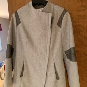 Cabin Klein asymmetrical zip coat